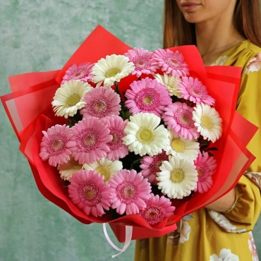 Букет с гермини