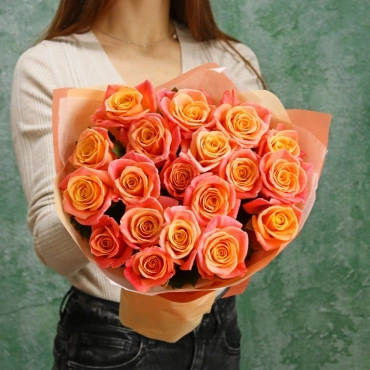 Роза Мисс Пигги 50 см