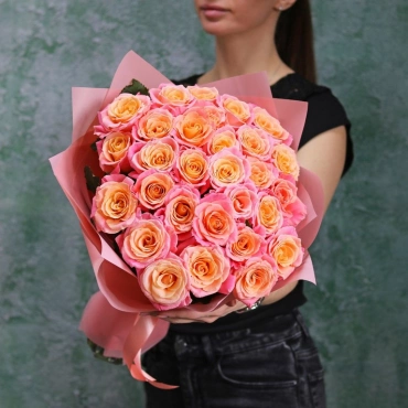 Роза Мисс Пигги 80 см