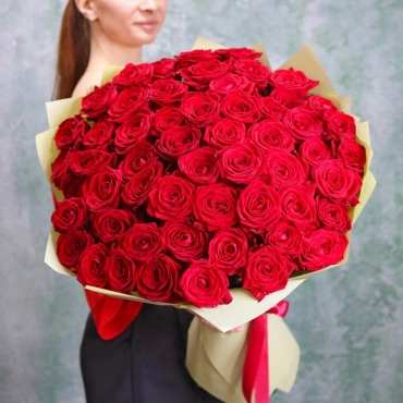 Роза Ред Наоми 70 см
