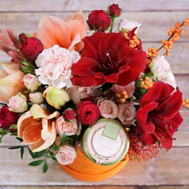 Цветы в коробке "040"