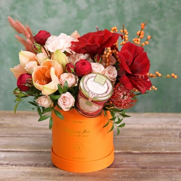 Цветы в коробке "040"