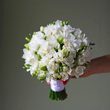 Фрезия свадебный букет