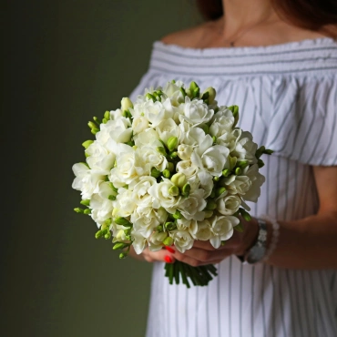 Фрезия свадебный букет