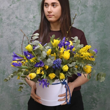 Цветы в коробке"023"