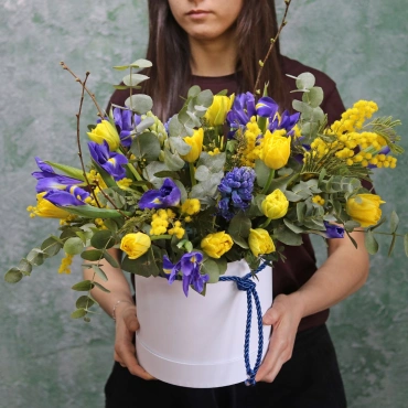 Цветы в коробке"023"