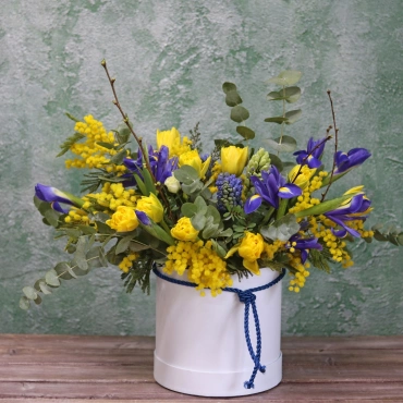 Цветы в коробке"023"