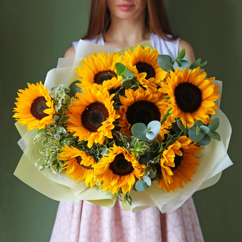 9 подсолнухов