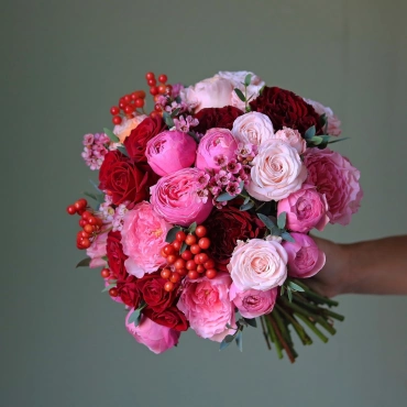 Букет невесты яркий