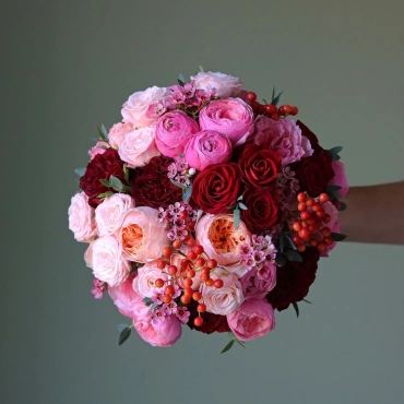 Букет невесты яркий