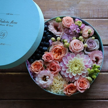 Цветы и ягоды "057"