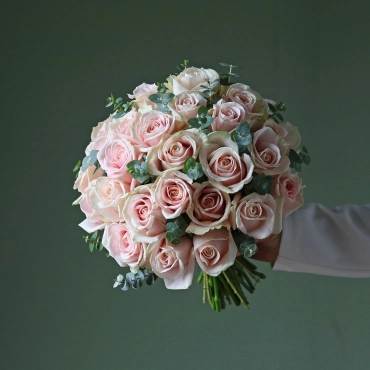 Букет невесты из нежно-розовых роз