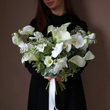 Букет каллы и орхидеи