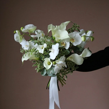 Букет каллы и орхидеи