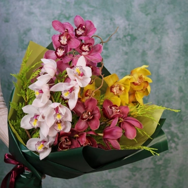 Букет из орхидеи