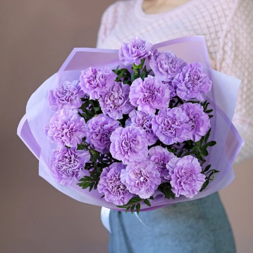 Фиолетовые гвоздика букет