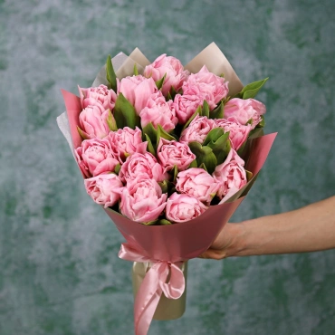 Крупные махровые тюльпаны