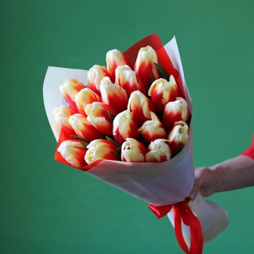 Тюльпан Роман Импаер