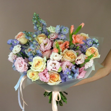 Букет на заказ с пионовидными розами