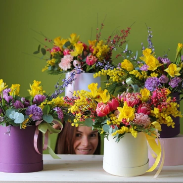 Цветы в коробке "088"