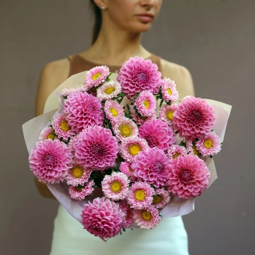 Букет из астр и георгин