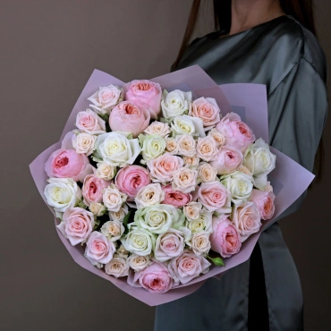 Нежные розы микс