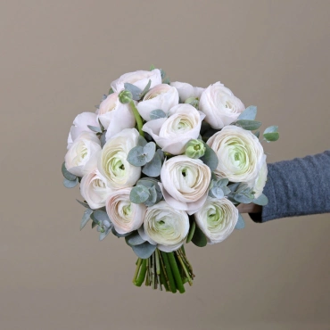 Свадебный букет из ранункулюсов Ханой