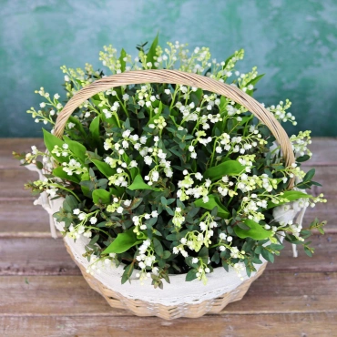 51 ландыш в корзине