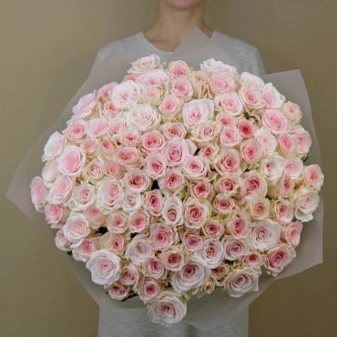 Букет из нежно-розовых роз