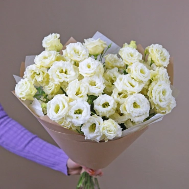 Букет сливочной эустомы