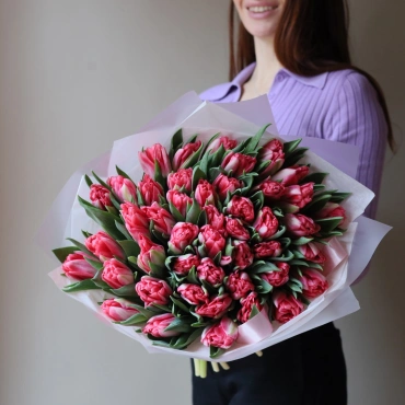 Букет розовых тюльпанов