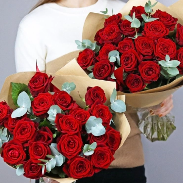 Букет из красных роз