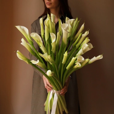 Большой букет калл