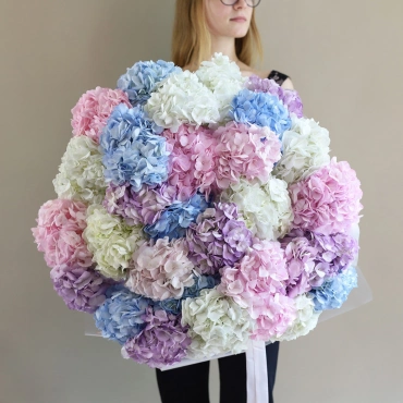 Букет гортензий Взрыв нежности