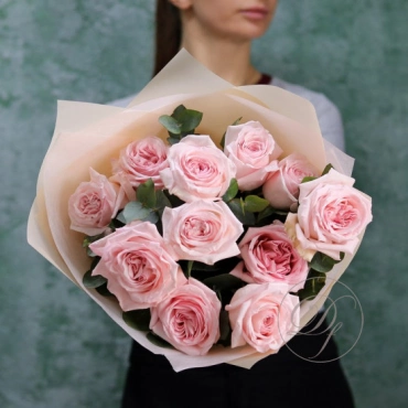 Пионовидные розы "Охара" в ассортименте