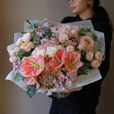 Авторский букет Персиковая симфония
