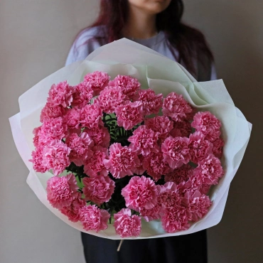 Букет из розовых гвоздик