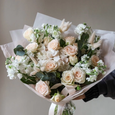 Авторский букет "Персиковый крем"