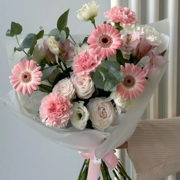 Корпоративный букет с гермини