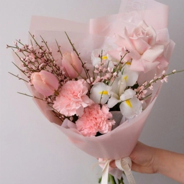 Корпоративный букет с французской розой