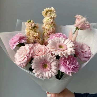 Корпоративный букет с герберами