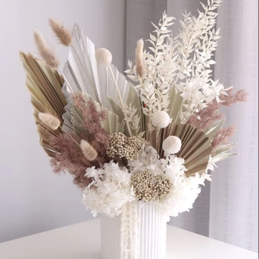 Композиция из сухоцветов