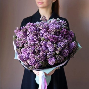 Пышная сирень