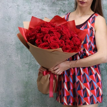 Роза Гран При 50 см.