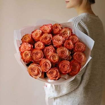 Пионовидная роза Кахала